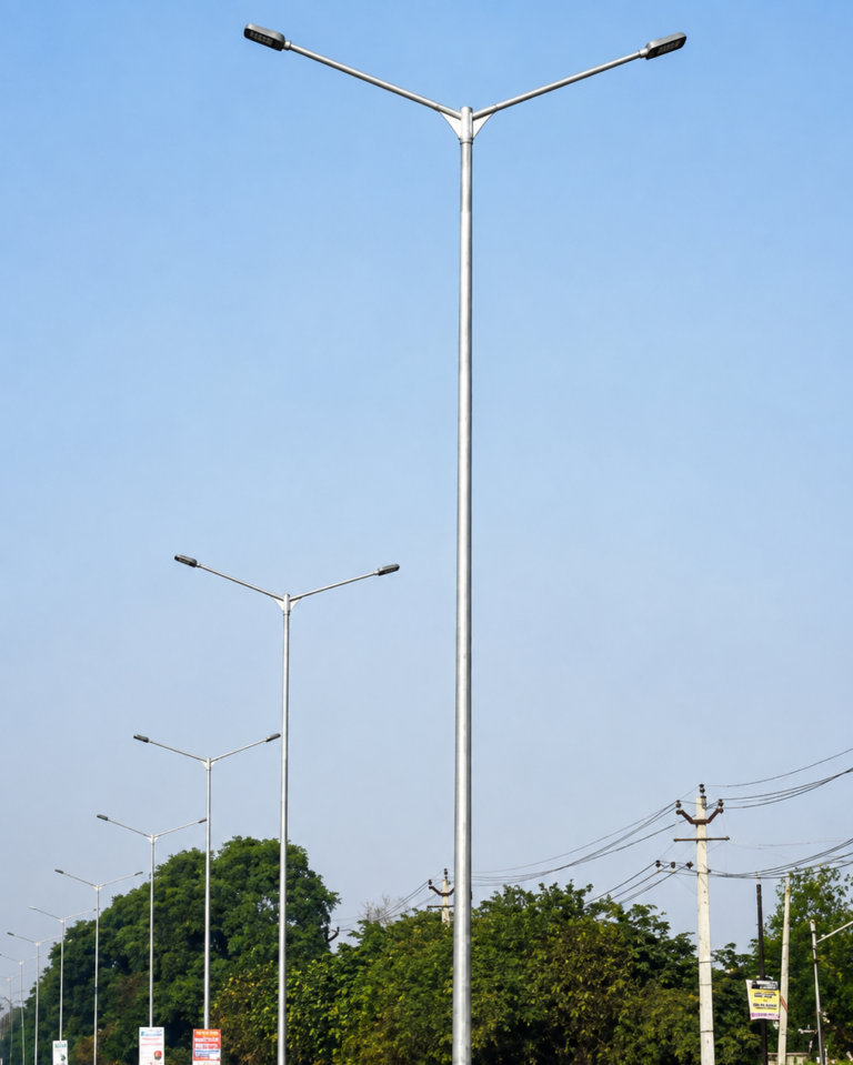 solar LED street light manufacturer in Pune, India